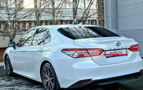 Toyota Camry, 2021 год, 4 000 000 рублей, 8 фотография