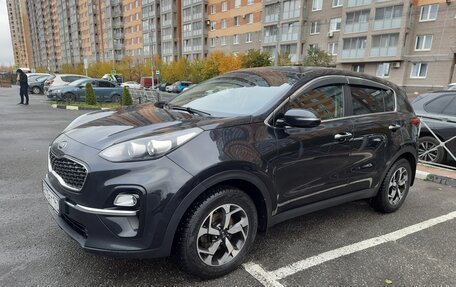 KIA Sportage IV рестайлинг, 2020 год, 2 430 000 рублей, 2 фотография