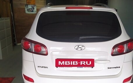 Hyundai Santa Fe III рестайлинг, 2010 год, 1 600 000 рублей, 13 фотография