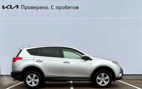 Toyota RAV4, 2013 год, 1 999 000 рублей, 4 фотография