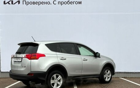 Toyota RAV4, 2013 год, 1 999 000 рублей, 2 фотография