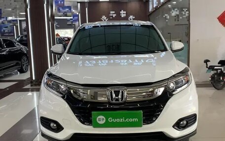 Honda Vezel, 2020 год, 1 649 999 рублей, 3 фотография