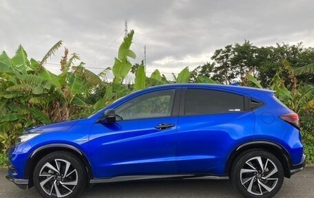 Honda Vezel, 2020 год, 1 800 000 рублей, 7 фотография