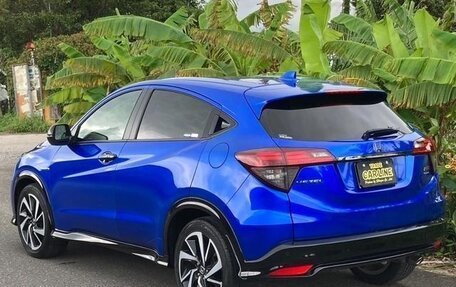 Honda Vezel, 2020 год, 1 800 000 рублей, 8 фотография