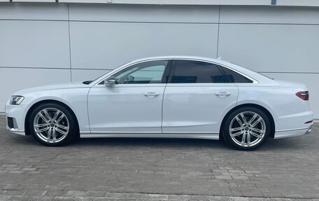 Audi S8, 2021 год, 19 490 000 рублей, 4 фотография