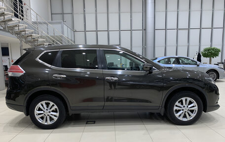 Nissan X-Trail, 2017 год, 2 280 000 рублей, 4 фотография