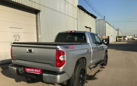 Toyota Tundra II, 2015 год, 4 650 000 рублей, 4 фотография