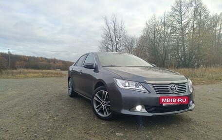 Toyota Camry, 2013 год, 1 600 000 рублей, 4 фотография