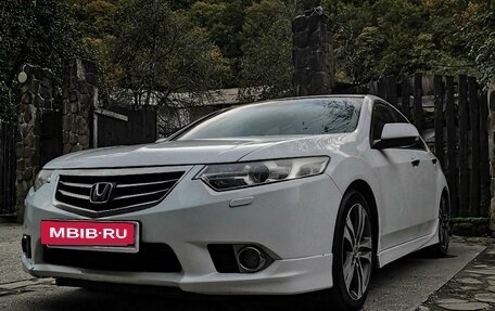 Honda Accord VIII рестайлинг, 2012 год, 1 800 000 рублей, 3 фотография