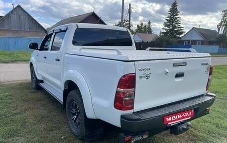 Toyota Hilux VII, 2014 год, 2 271 500 рублей, 4 фотография