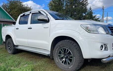 Toyota Hilux VII, 2014 год, 2 271 500 рублей, 17 фотография