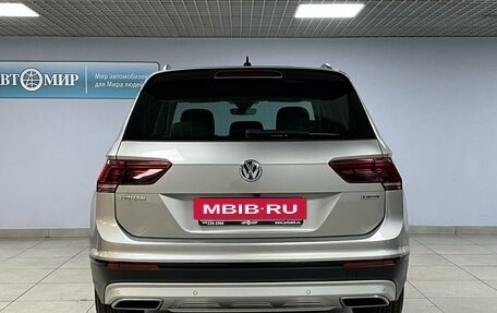 Volkswagen Tiguan II, 2020 год, 3 150 000 рублей, 6 фотография