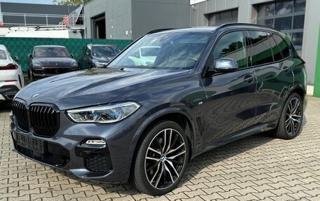 BMW X5, 2021 год, 8 900 000 рублей, 1 фотография