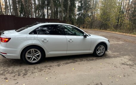 Audi A4, 2019 год, 2 650 000 рублей, 8 фотография