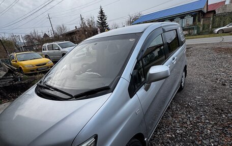 Honda Freed I, 2014 год, 1 300 000 рублей, 4 фотография