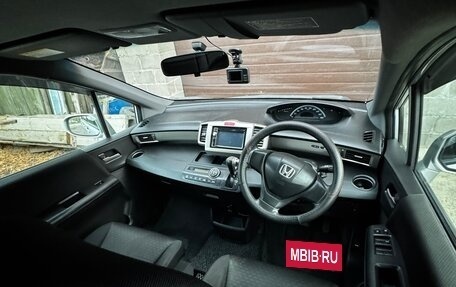 Honda Freed I, 2014 год, 1 300 000 рублей, 11 фотография