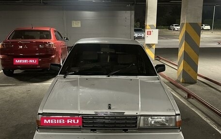 Nissan Laurel VIII, 1989 год, 120 000 рублей, 4 фотография