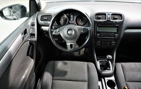 Volkswagen Golf VI, 2010 год, 799 800 рублей, 10 фотография