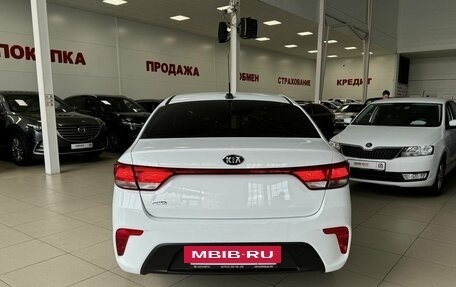 KIA Rio IV, 2020 год, 1 610 000 рублей, 6 фотография