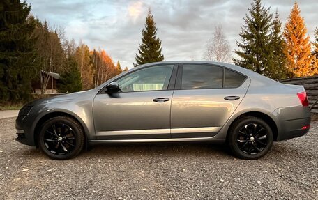 Skoda Octavia, 2017 год, 1 690 000 рублей, 5 фотография