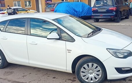 Opel Astra J, 2013 год, 925 000 рублей, 13 фотография