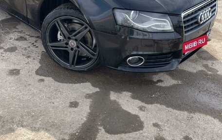 Audi A4, 2011 год, 850 000 рублей, 4 фотография