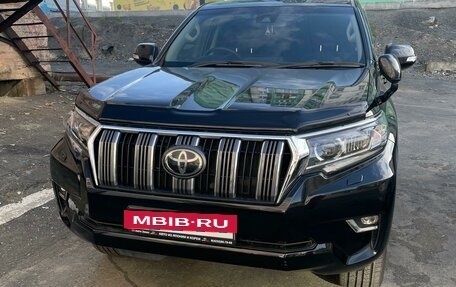 Toyota Land Cruiser Prado 150 рестайлинг 2, 2020 год, 4 900 000 рублей, 5 фотография