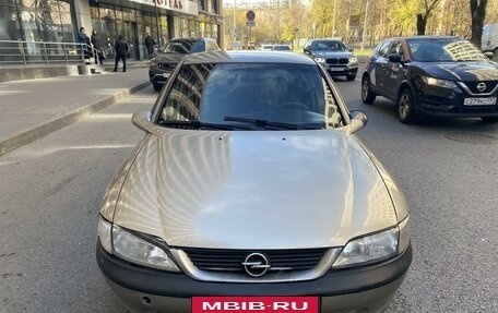 Opel Vectra B рестайлинг, 1998 год, 165 000 рублей, 2 фотография