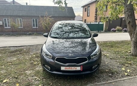 KIA cee'd III, 2013 год, 1 370 000 рублей, 1 фотография