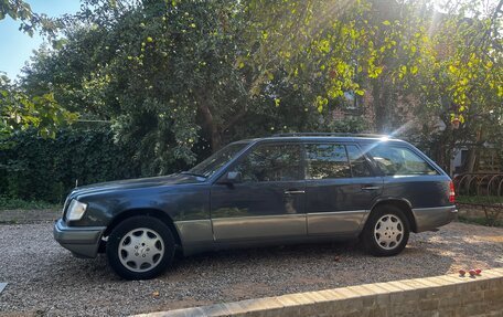 Mercedes-Benz E-Класс, 1996 год, 600 000 рублей, 3 фотография