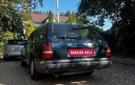 Mercedes-Benz E-Класс, 1996 год, 600 000 рублей, 5 фотография