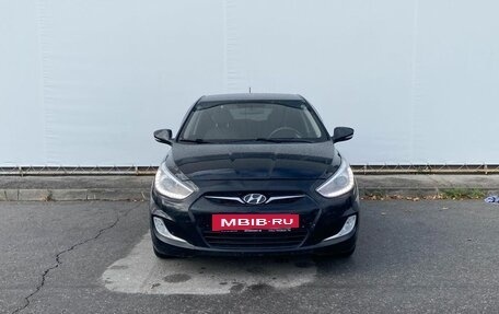 Hyundai Solaris II рестайлинг, 2013 год, 880 000 рублей, 5 фотография