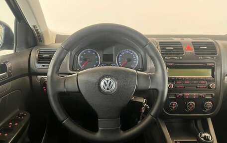 Volkswagen Jetta VI, 2008 год, 650 000 рублей, 11 фотография