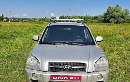 Hyundai Tucson III, 2007 год, 850 000 рублей, 1 фотография