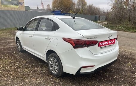 Hyundai Solaris II рестайлинг, 2019 год, 870 000 рублей, 3 фотография