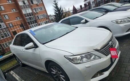 Toyota Camry, 2014 год, 1 800 000 рублей, 2 фотография