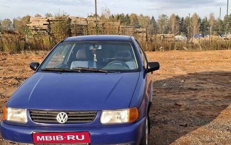 Volkswagen Polo III рестайлинг, 1998 год, 150 000 рублей, 5 фотография