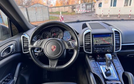 Porsche Cayenne III, 2014 год, 2 790 000 рублей, 12 фотография