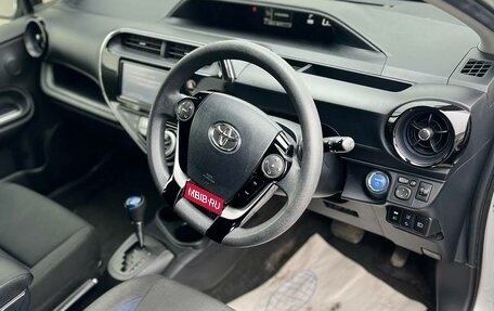 Toyota Aqua I, 2018 год, 1 250 000 рублей, 17 фотография