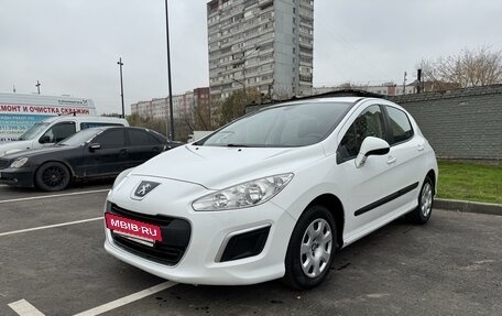 Peugeot 308 II, 2011 год, 700 000 рублей, 3 фотография