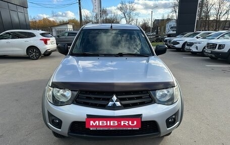 Mitsubishi L200 IV рестайлинг, 2011 год, 1 345 000 рублей, 2 фотография