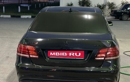 Mercedes-Benz E-Класс, 2010 год, 2 200 000 рублей, 7 фотография