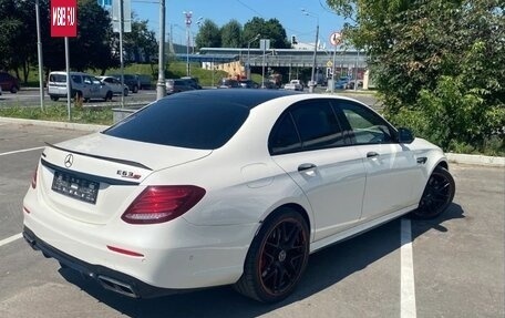 Mercedes-Benz E-Класс AMG, 2018 год, 6 100 000 рублей, 3 фотография