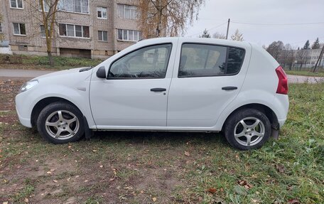 Renault Sandero I, 2014 год, 550 000 рублей, 3 фотография