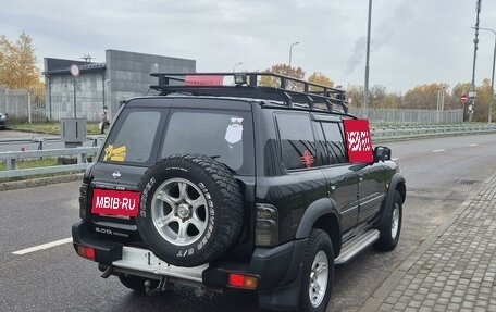 Nissan Patrol, 2001 год, 1 500 000 рублей, 5 фотография