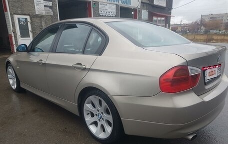 BMW 3 серия, 2007 год, 600 000 рублей, 4 фотография