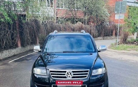 Volkswagen Touareg III, 2006 год, 1 299 999 рублей, 2 фотография