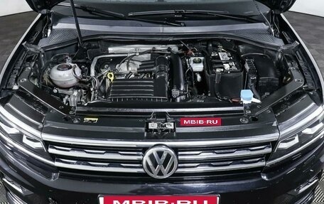 Volkswagen Tiguan II, 2018 год, 2 800 000 рублей, 12 фотография