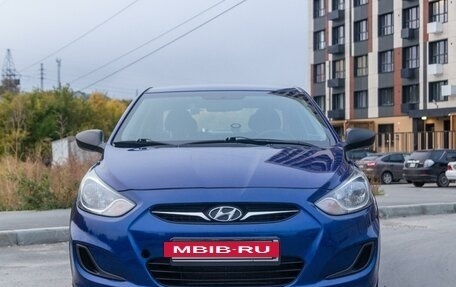 Hyundai Solaris II рестайлинг, 2012 год, 930 000 рублей, 5 фотография