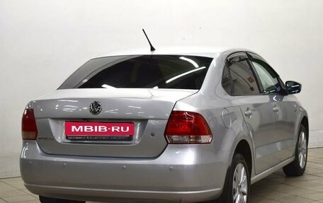 Volkswagen Polo VI (EU Market), 2013 год, 700 000 рублей, 4 фотография